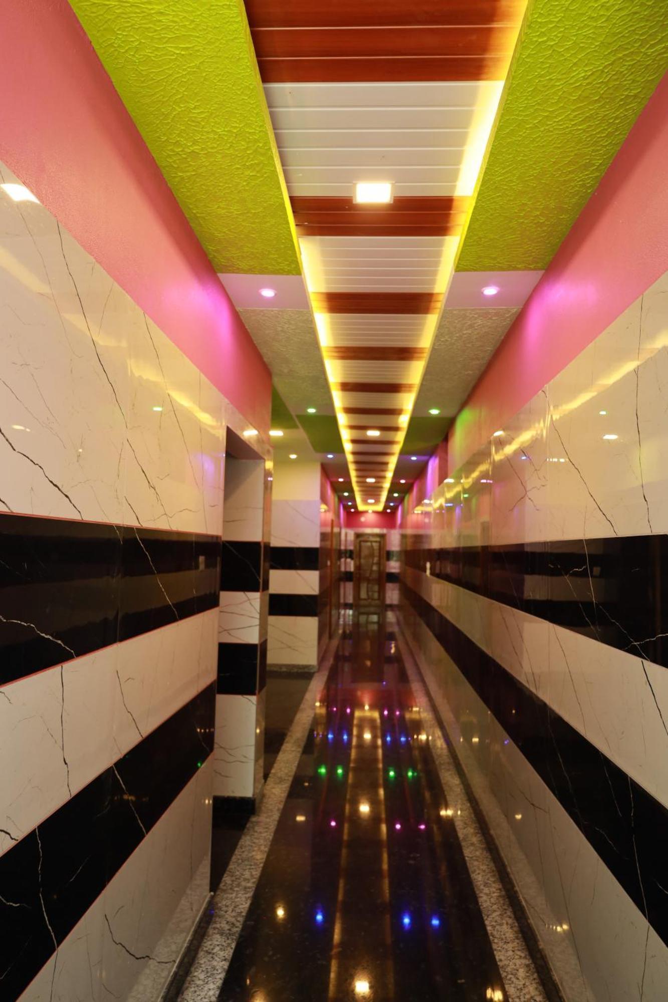 Rv Residency Hotel Wodapatti Kültér fotó