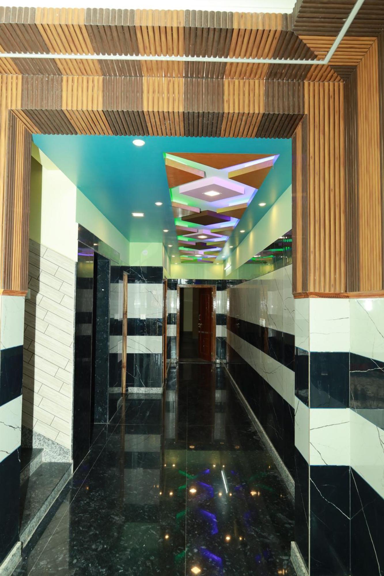 Rv Residency Hotel Wodapatti Kültér fotó
