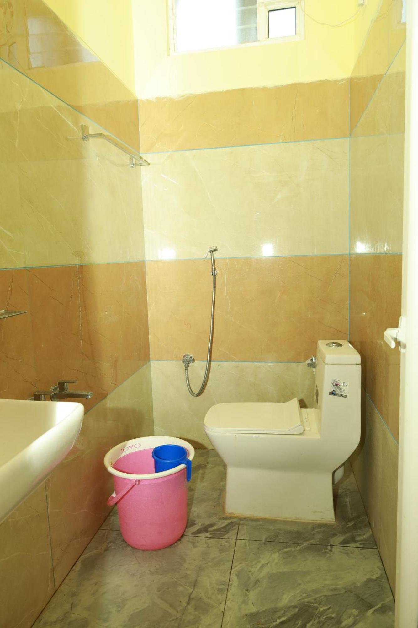 Rv Residency Hotel Wodapatti Kültér fotó